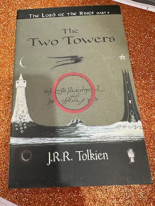 The Two Towers / Tolkien, J.R.R.