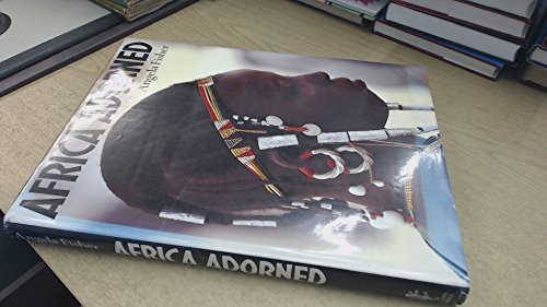 Africa Adorned / Angela Fisher
