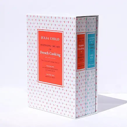 Mastering the Art of French Cooking (2 Volume Set) / Julia Child , Louisette Bertholle , et al.