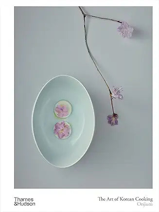 The Art of Korean Cooking / by Onjium (NEW)